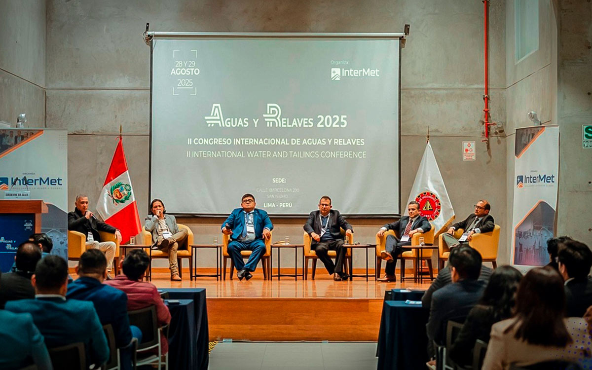 Aguas y Relaves 2026