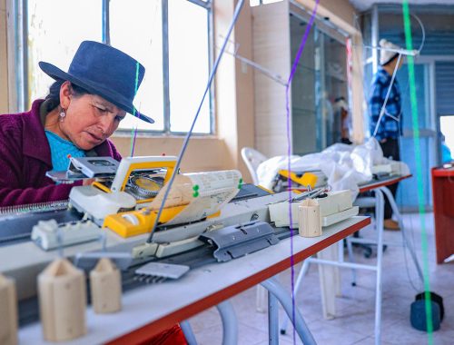 MINEM culmina 6 importantes proyectos de electrificación rural beneficiando a más de 19 mil peruanos en 2026