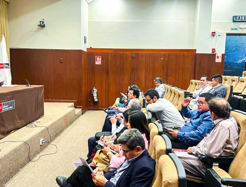 MINEM facilita acuerdos entre autoridades y empresa OCP para fortalecer la paz social en Huancavelica